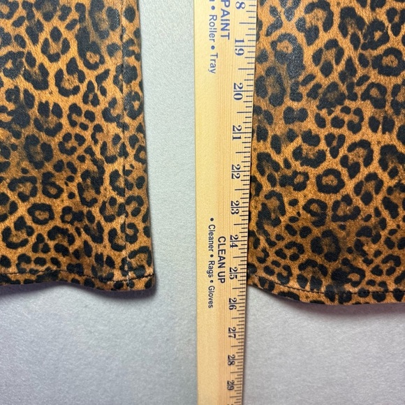 7 For All Mankind Womens High-Waist Slim Kick Flared Jeans Leopard Pants Size 28 - Picture 7 of 12